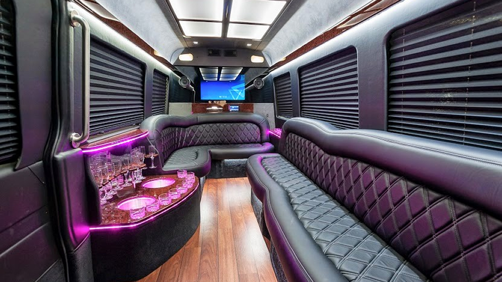 Mercedes Sprinter Limo