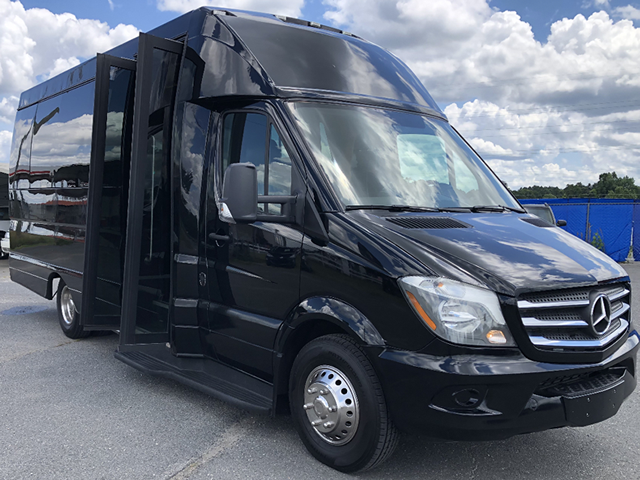 Mercedes Sprinter Limo